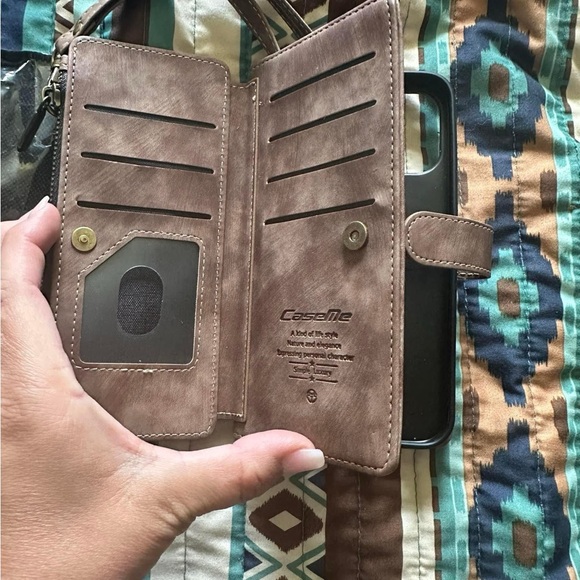 iPhone 14 Pro Max case - Picture 3 of 4